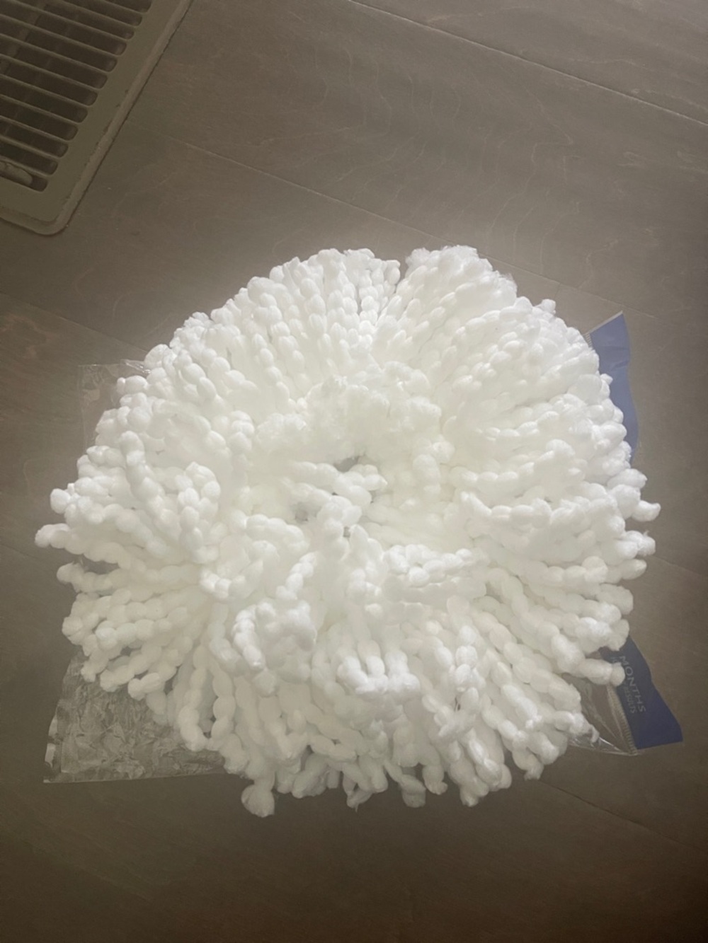 New 1 Pc O-Cedar EasyWring Microfiber Refill - Picture 6 of 6